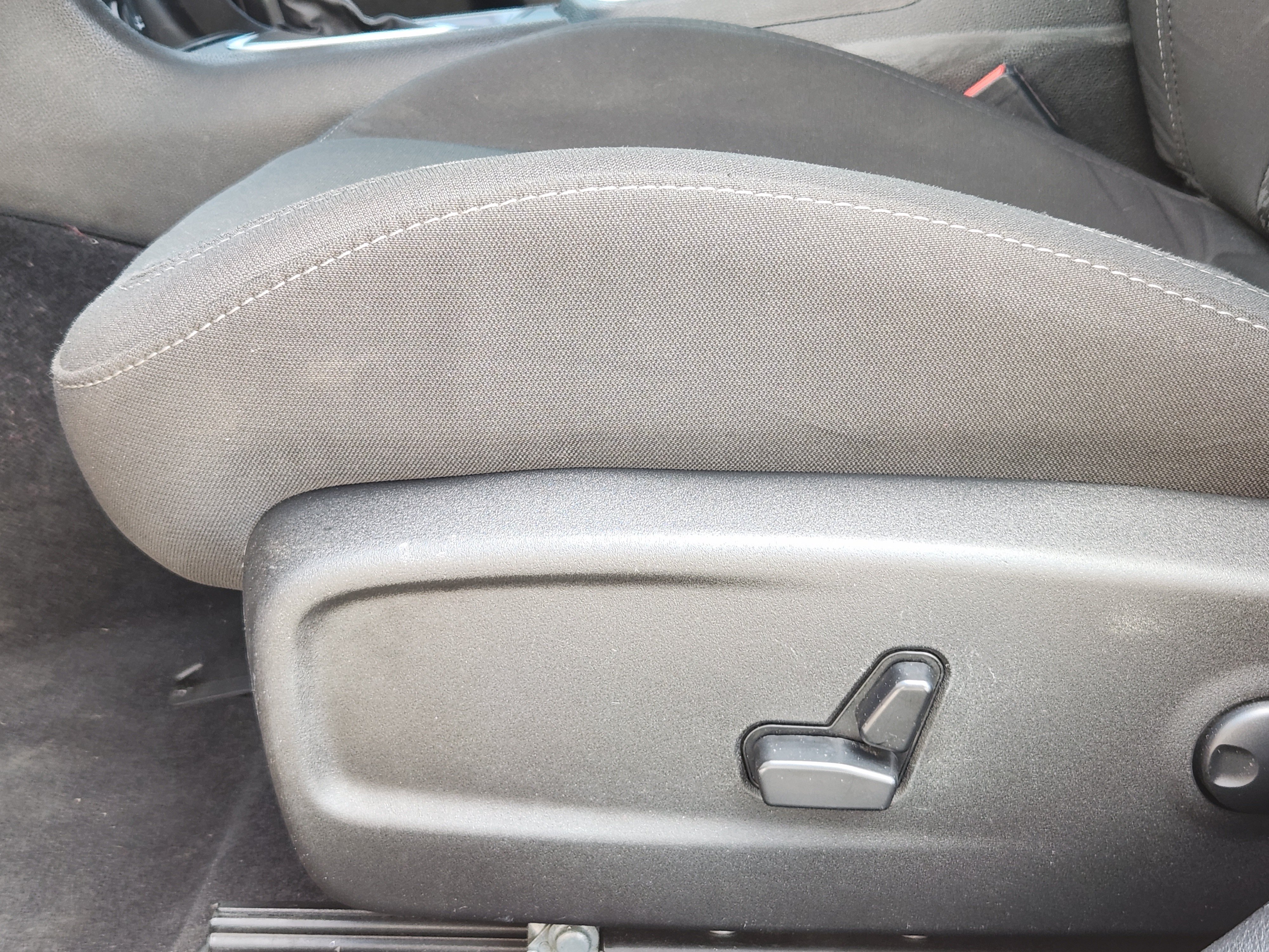 Used 2023 Dodge Charger R/T RWD image 26