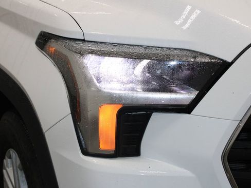 Used 2025 Toyota Sequoia SR5 image 12