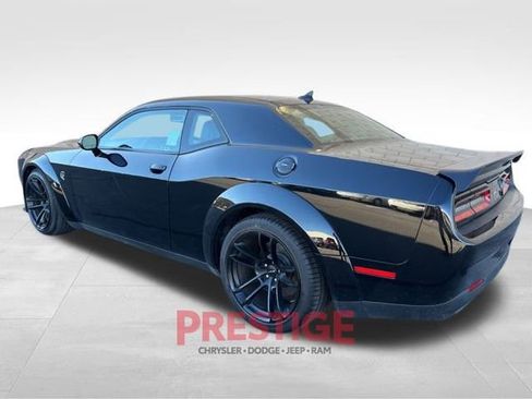 Used 2021 Dodge Challenger SRT Hellcat image 11