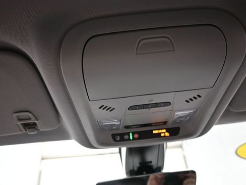 Used 2024 Chevrolet Blazer LT w/ Sound & Technology Package image 11