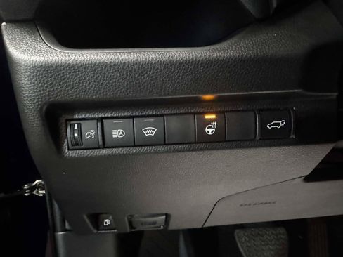Used 2024 Toyota RAV4 SE w/ Weather & Moonroof Package AWD/4WD image 21