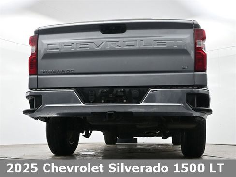 Used 2025 Chevrolet Silverado 1500 LT image 28