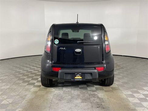 Used 2010 Kia Soul ! image 14