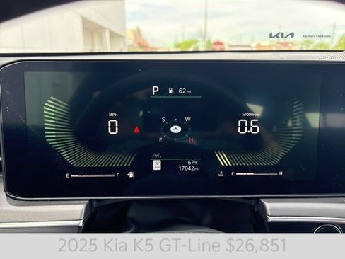 Certified 2025 Kia K5 GT-Line w/ GT-Line Premium Package AWD/4WD image 9