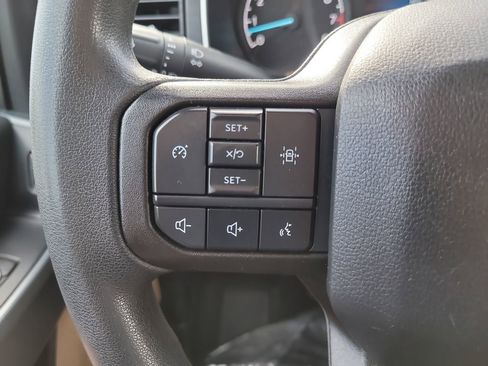 Used 2023 Ford F150 XLT image 27