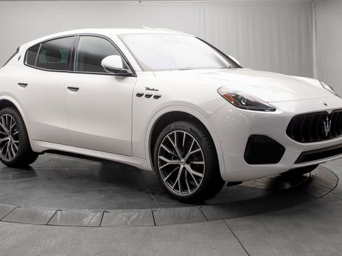 New 2026 Maserati Grecale Modena image 9