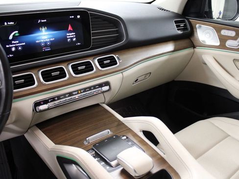 Used 2023 Mercedes-Benz GLE 350 4MATIC w/ Premium Package image 20