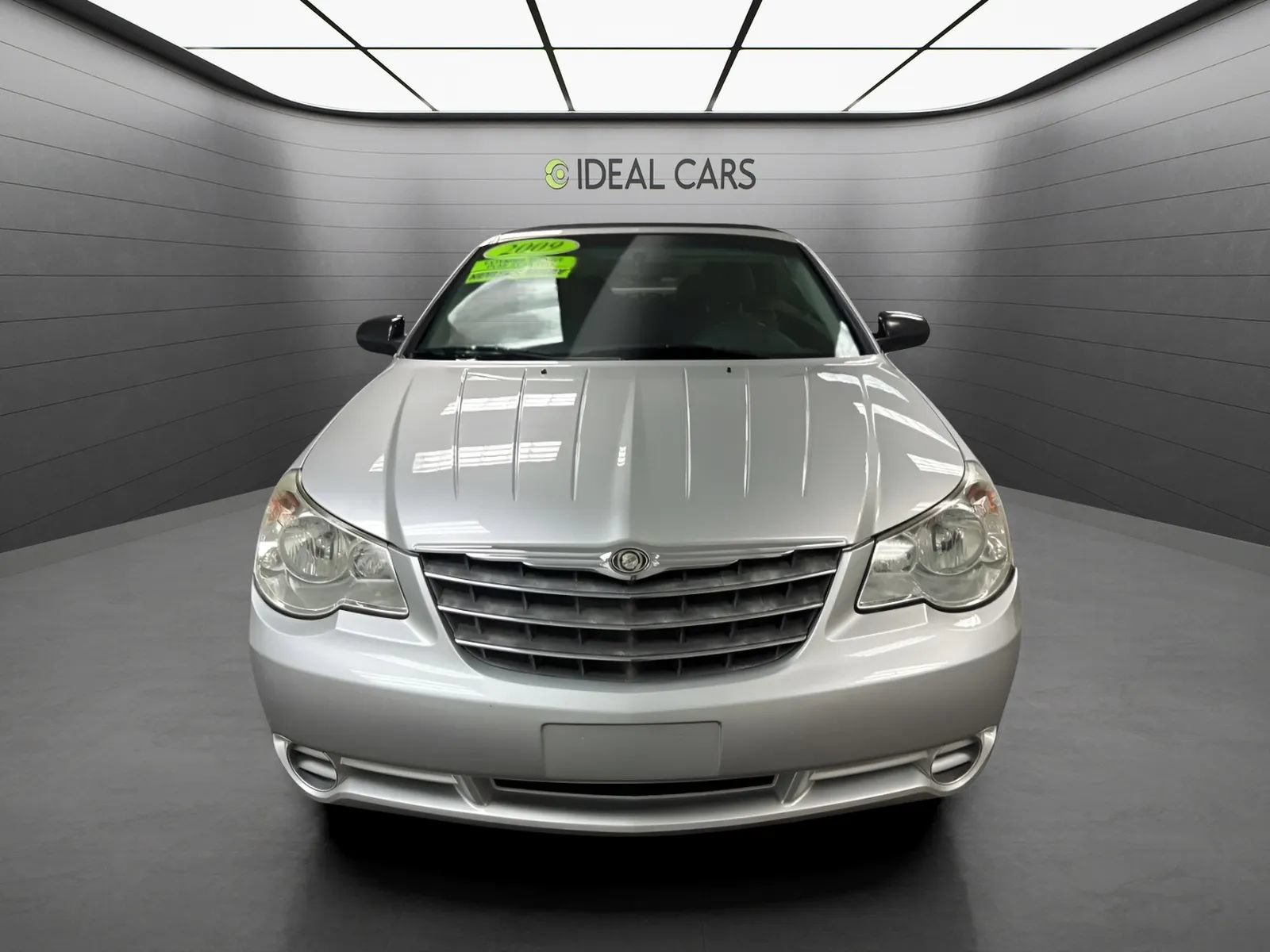 Used 2009 Chrysler Sebring LX w/ Convenience Group FWD image 2