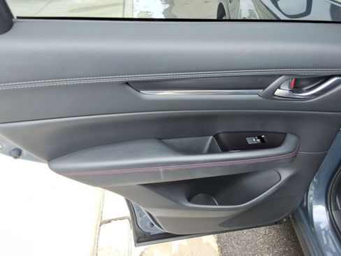 Used 2023 MAZDA CX-5 Carbon Edition image 23