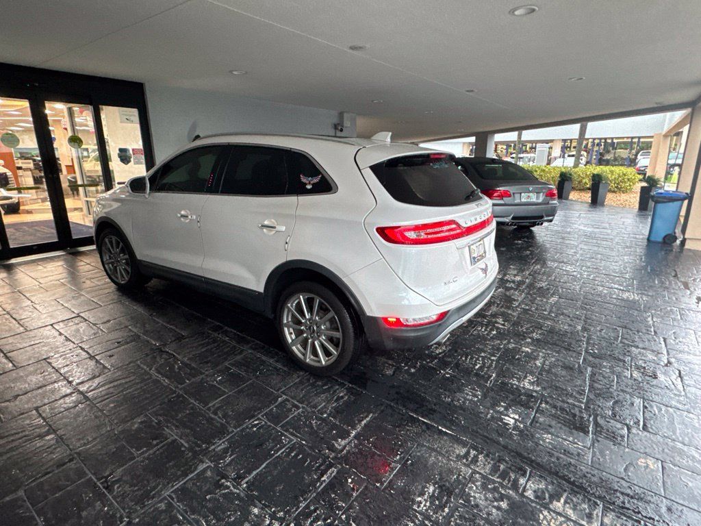 Used 2019 Lincoln MKC Reserve w/ MKC Technology Package FWD image 18