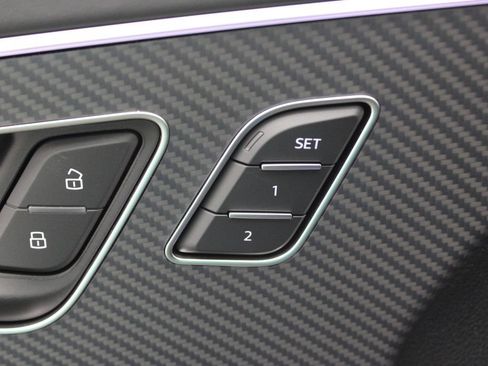 New 2026 Audi SQ8 Prestige AWD/4WD image 19