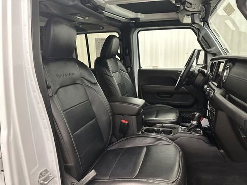 Used 2023 Jeep Wrangler Sahara w/ LED Lighting Group image 29