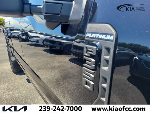 Used 2026 Ford F350 Platinum AWD/4WD image 8