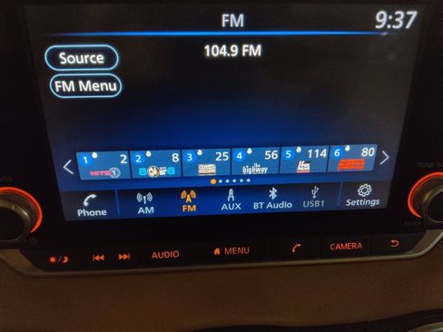 Used 2024 Nissan Sentra SV w/ SV Premium Package FWD image 25