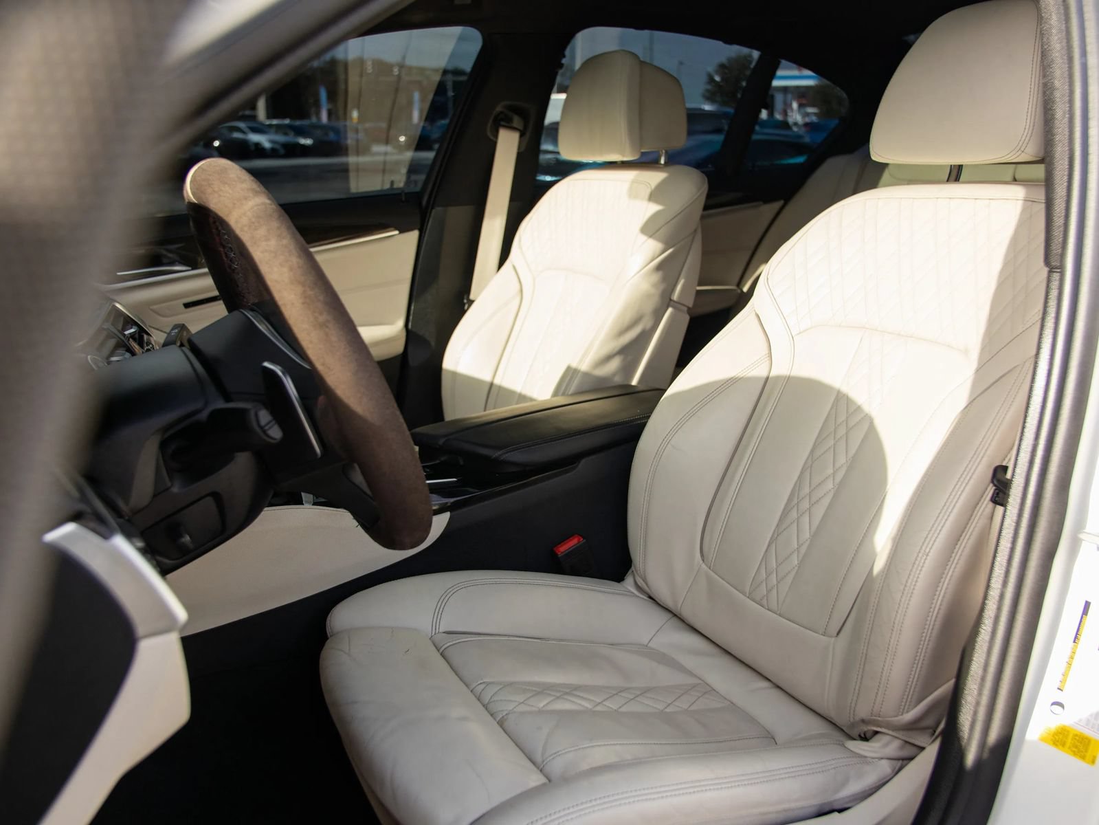 Used 2017 BMW 540i RWD image 18