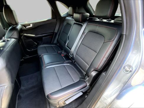 Used 2023 Ford Escape ST-Line w/ Tech Pack #1 FWD image 22