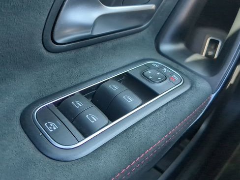 Used 2021 Mercedes-Benz A 220 image 26