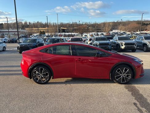 New 2026 Toyota Prius XLE image 2