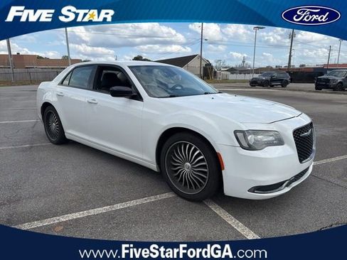 Used 2018 Chrysler 300 Touring w/ Sport Appearance Package image 1