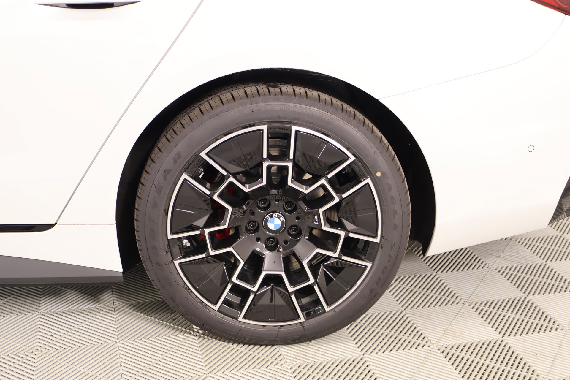 New 2026 BMW i4 xDrive40i w/ M Sport Package AWD/4WD image 19
