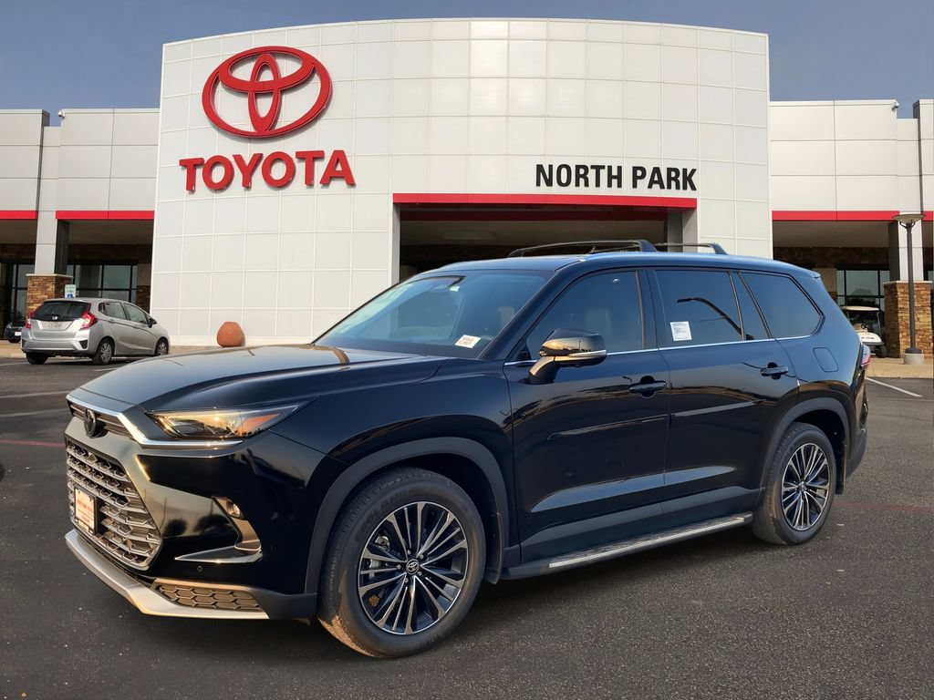 New 2026 Toyota Grand Highlander AWD Hybrid image 1