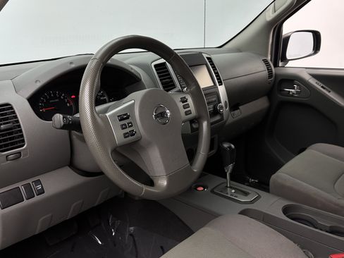 Used 2020 Nissan Frontier S w/ S Utility Package image 8