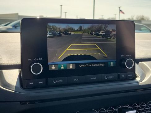 Used 2025 Honda Accord SE image 24