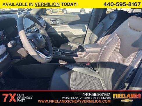 Used 2023 Jeep Compass Latitude w/ Convenience Group image 11