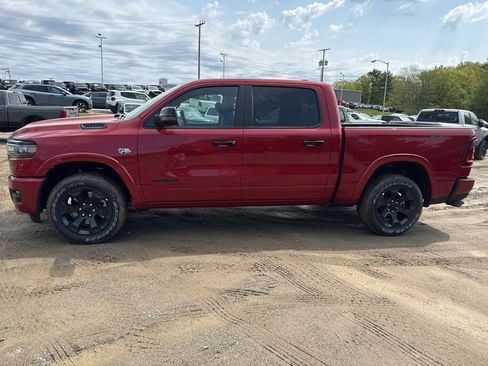 New 2026 RAM 1500 4x4 Crew Cab image 2