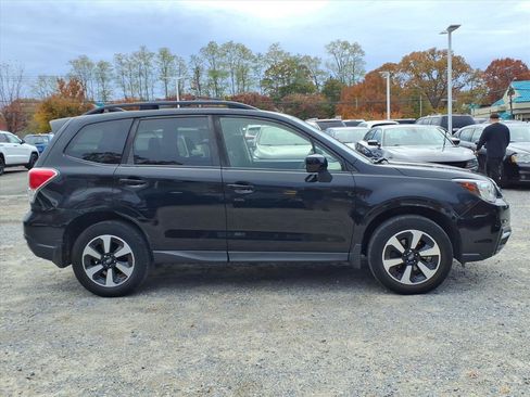 Used 2018 Subaru Forester 2.5i Premium image 4