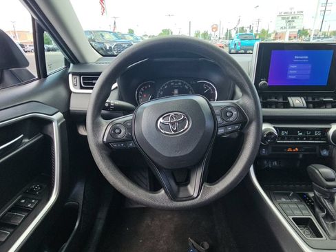 Certified 2025 Toyota RAV4 XLE AWD/4WD image 10