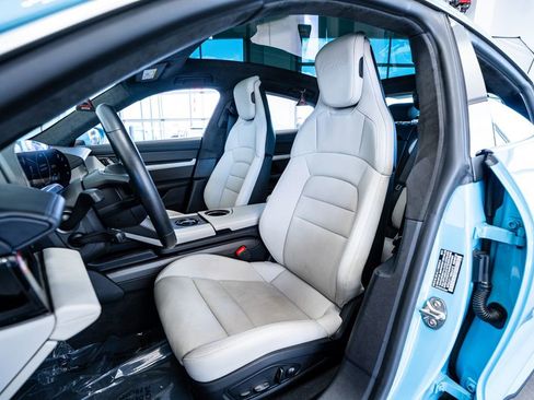 Used 2021 Porsche Taycan Turbo w/ Performance Package image 32