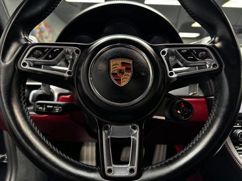 Used 2018 Porsche 718 Cayman GTS image 20