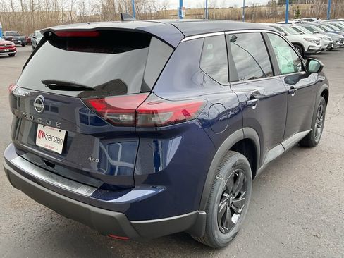 New 2026 Nissan Rogue SV w/ Cold Weather Package AWD/4WD image 5