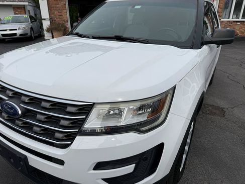 Used 2017 Ford Explorer 4WD image 9