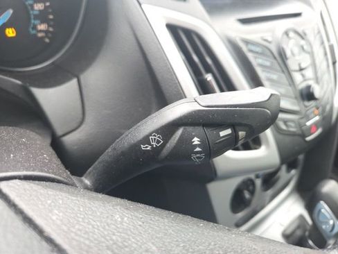 Used 2013 Ford Focus SE image 29