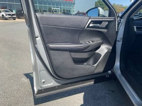 Used 2024 Mitsubishi Outlander SE FWD image 10