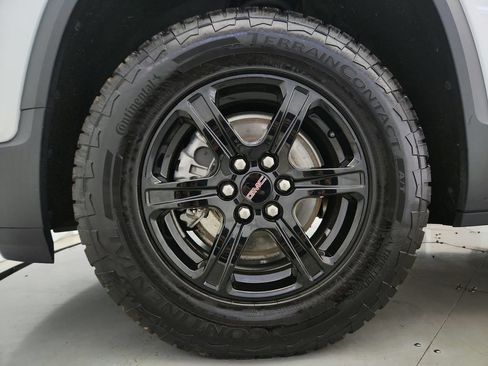 Used 2021 GMC Acadia AT4 AWD/4WD image 36