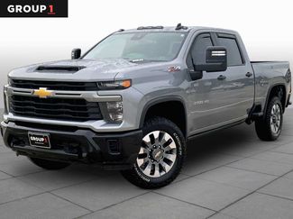 Used 2024 Chevrolet Silverado 2500 Custom w/ Custom Value Package AWD/4WD video 1