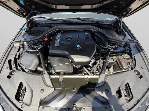 Used 2017 BMW 530i RWD image 38