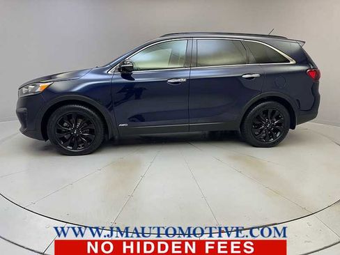Used 2020 Kia Sorento S image 2