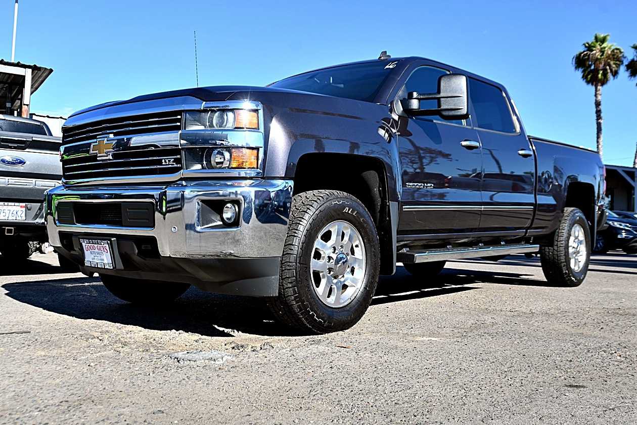 Used 2015 Chevrolet Silverado 3500 LTZ w/ LTZ Plus Package AWD/4WD image 1