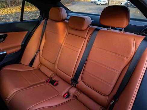 Used 2022 Mercedes-Benz C 300 4MATIC Sedan image 20