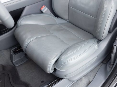 Used 2018 Lincoln Navigator Reserve w/ Technology Package image 21