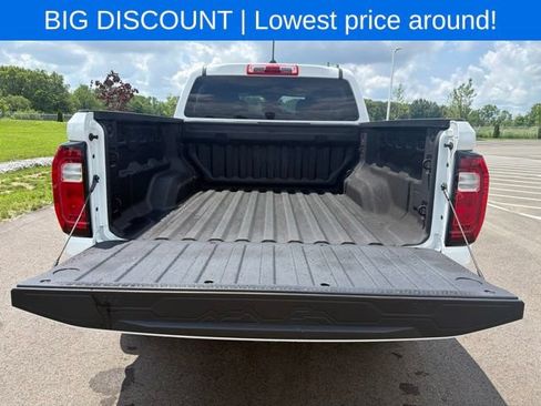Used 2023 GMC Canyon Elevation RWD image 12