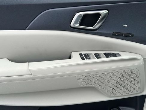 New 2026 Kia Carnival SX FWD image 28