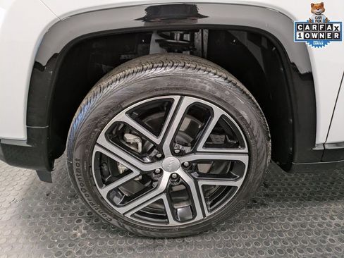 Used 2024 Jeep Compass Limited w/ Elite Group image 7