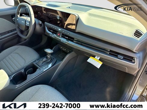 New 2025 Kia K4 EX image 14