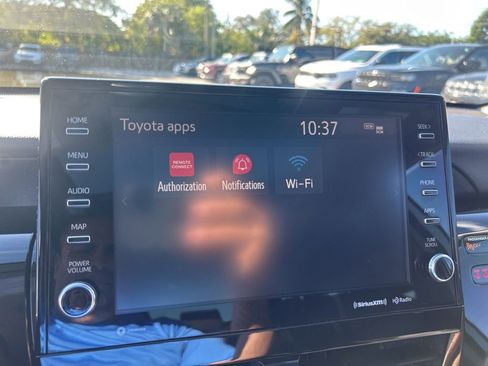 Used 2022 Toyota Camry XSE image 38