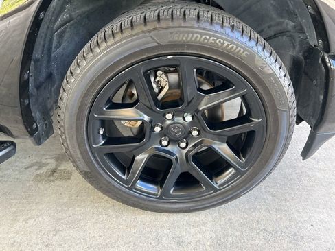 Used 2020 RAM 1500 Laramie image 24